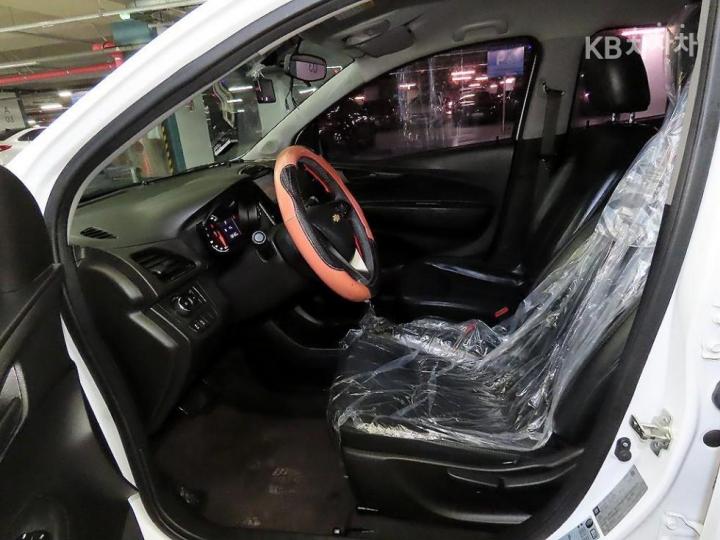 Chevrolet Spark The Next LT Plus 7