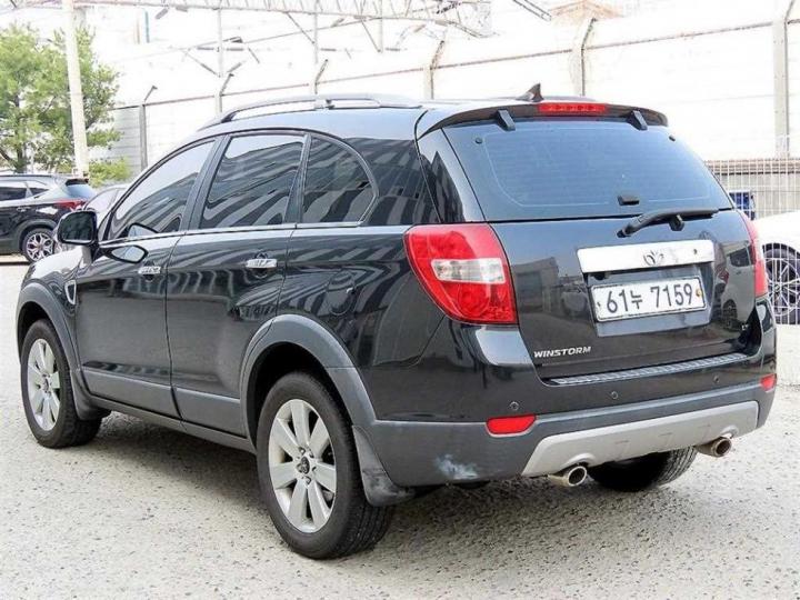 Chevrolet Winstorm 2WD LT Base Type 4