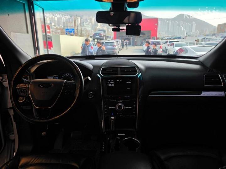 Ford Explorer New 3.5 Ti-VCT V6 4WD Limited 10