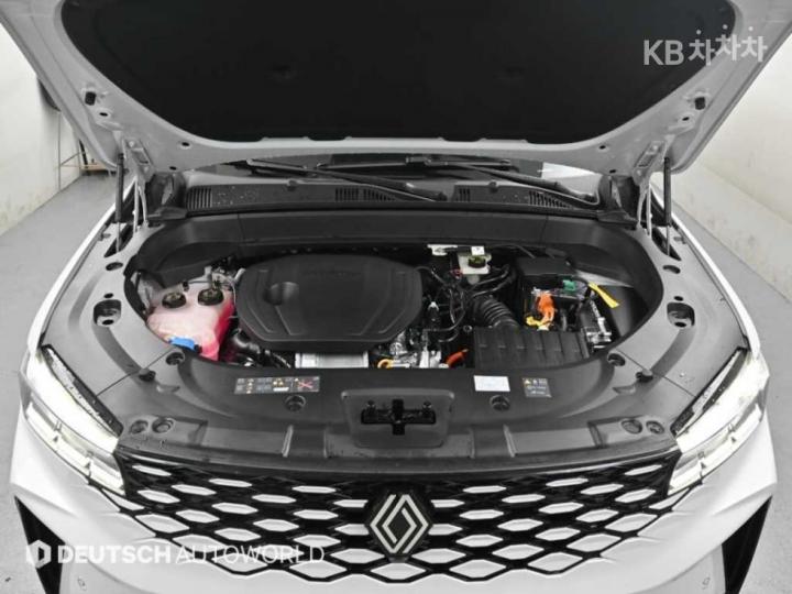 Renault Koleos E-Tech Hybrid Iconic 7