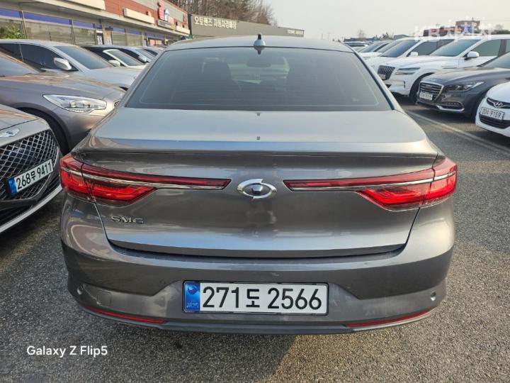 Renault SM6 2.0 LPe SE 4