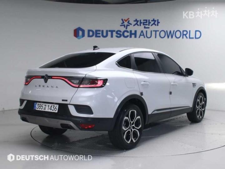 Renault Arkana E-Tech Hybrid 1.6 GTe Iconic 3