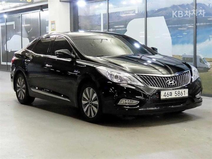 Hyundai Grandeur Hybrid Premium