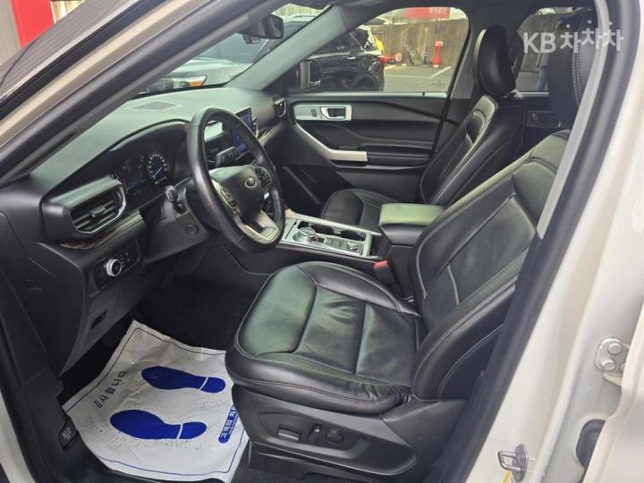 Ford Explorer Gasoline Turbo 2.3 AWD Limited 6