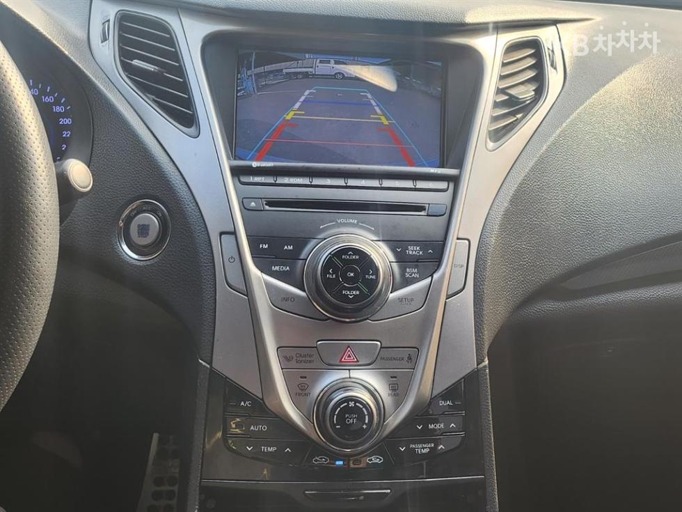 Hyundai Grandeur — miniaturë 10