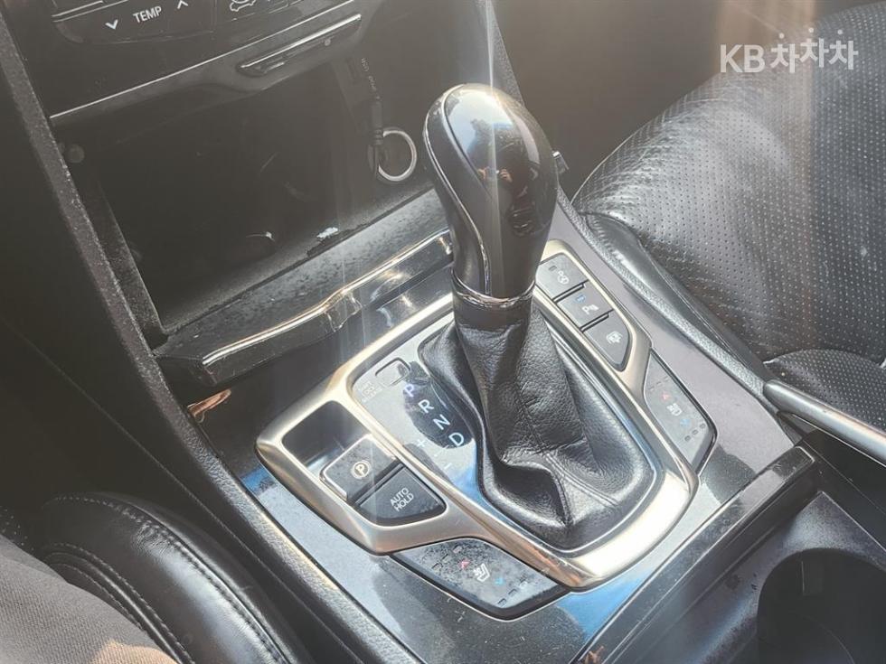 Hyundai Grandeur — miniaturë 12