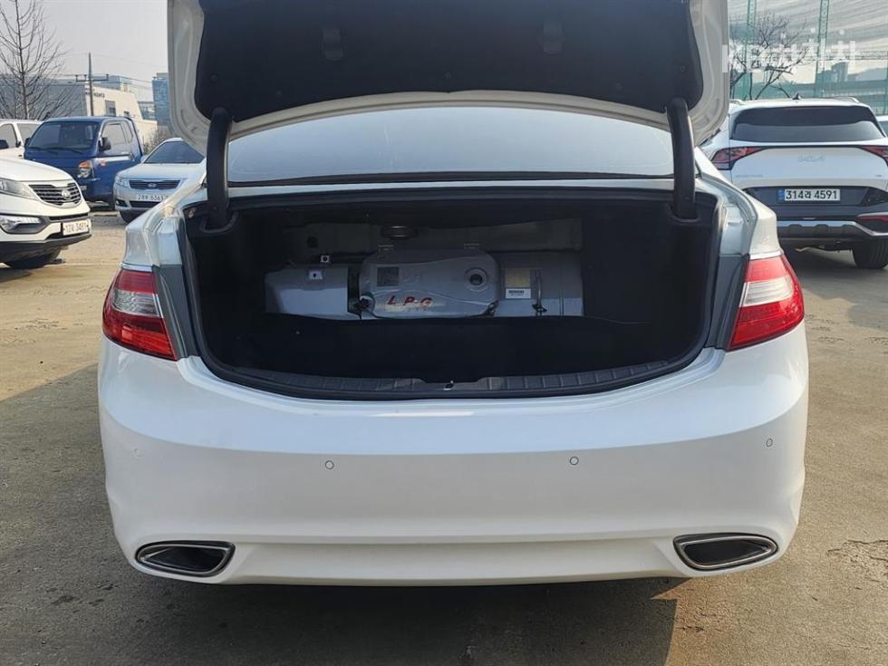 Hyundai Grandeur — miniaturë 18