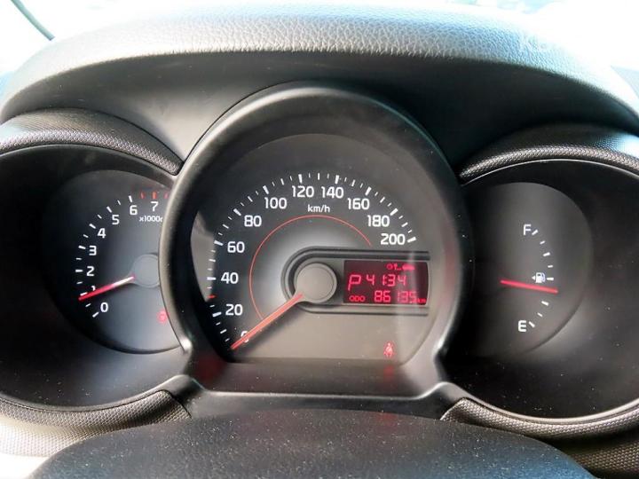 Kia Ray 1.0 Gasoline Luxury 10