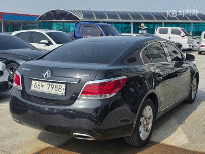 Chevrolet Alpheon EL240 Premium 5