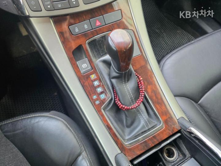 Chevrolet Alpheon EL240 Premium 9