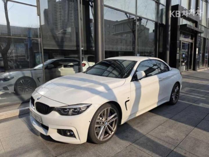 BMW 4 Series F32 430i Convertible M Sport 3