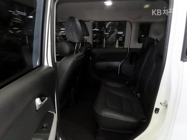 Kia Ray The EV Air 8