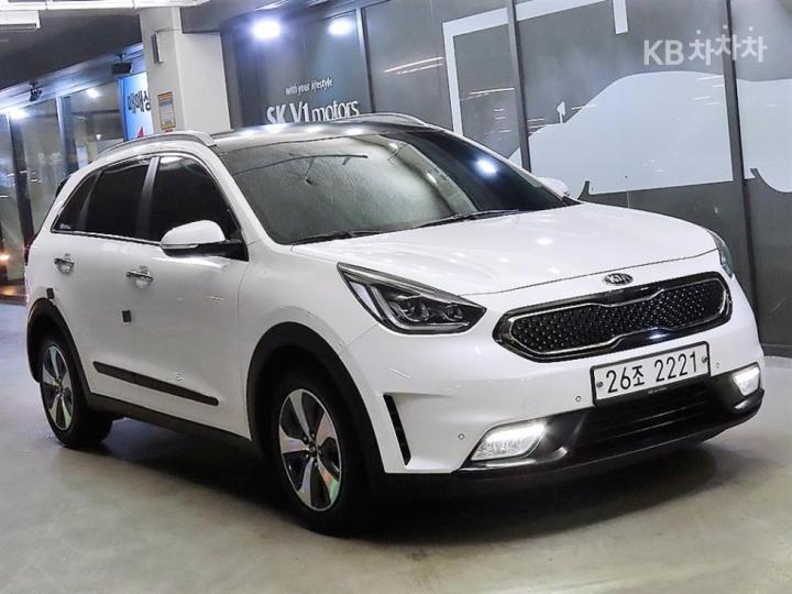 Kia Niro 1.6 Noblesse 2