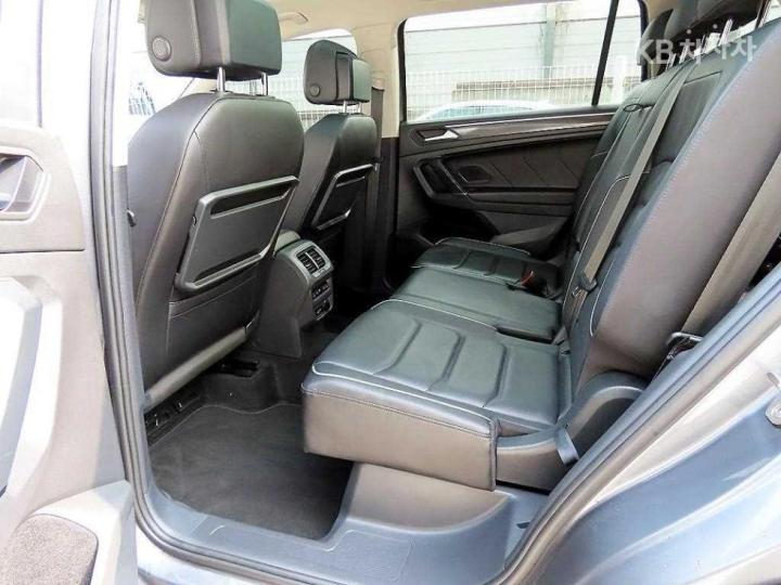 Volkswagen Tiguan Allspace 2.0 TDI Prestige 7
