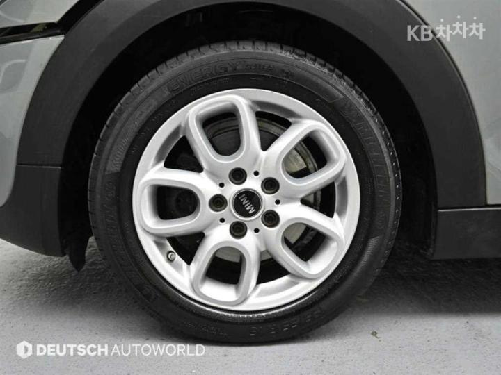 Mini Cooper 5 Duo 1.5 High Trim 6