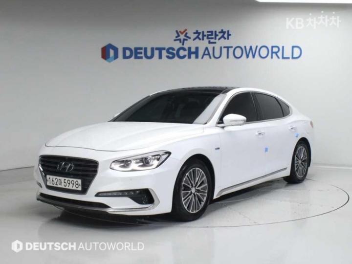 Hyundai Grandeur IG Hybrid Exclusive Special 2