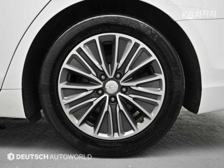 Hyundai Grandeur IG Hybrid Exclusive Special 6