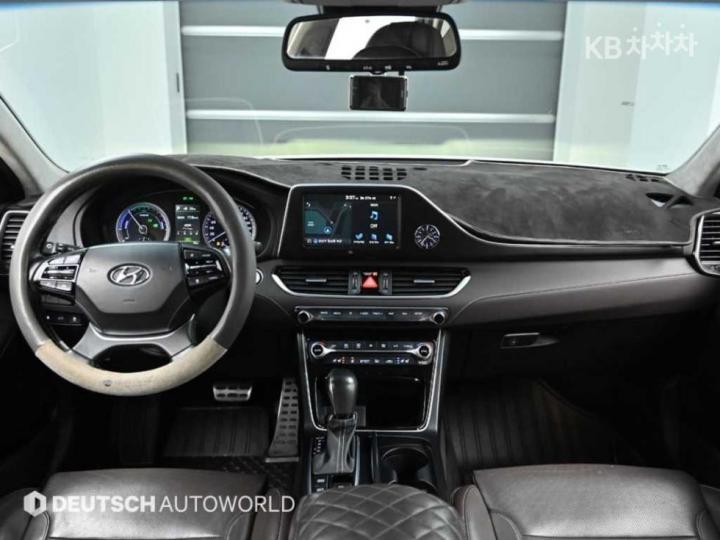 Hyundai Grandeur IG Hybrid Exclusive Special 8