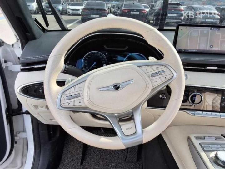 Genesis GV70 ELECTRIFIED EV Base Type 7
