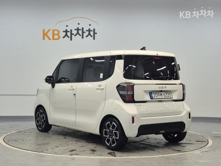 Kia Ray 1.0 Gasoline Signature 3