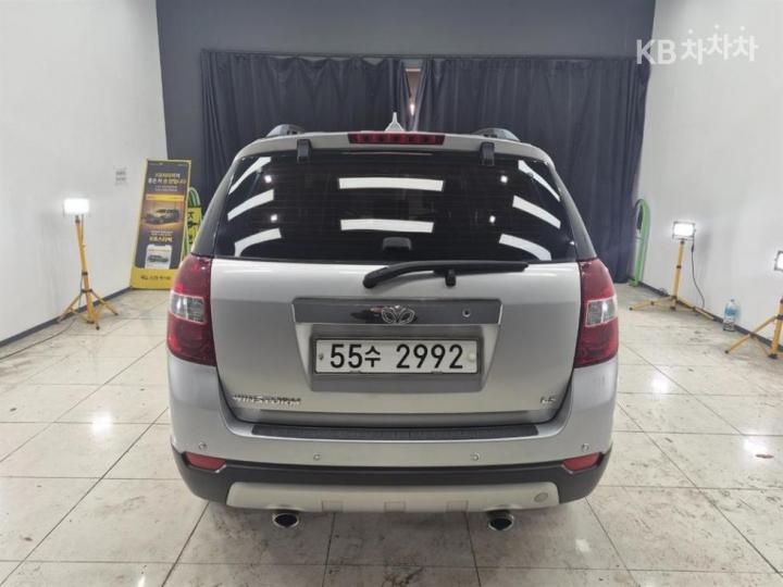 Chevrolet Winstorm 2WD LT Base Type 4