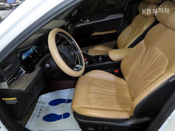 Kia K5 Hybrid 2.0 HEV Signature 7