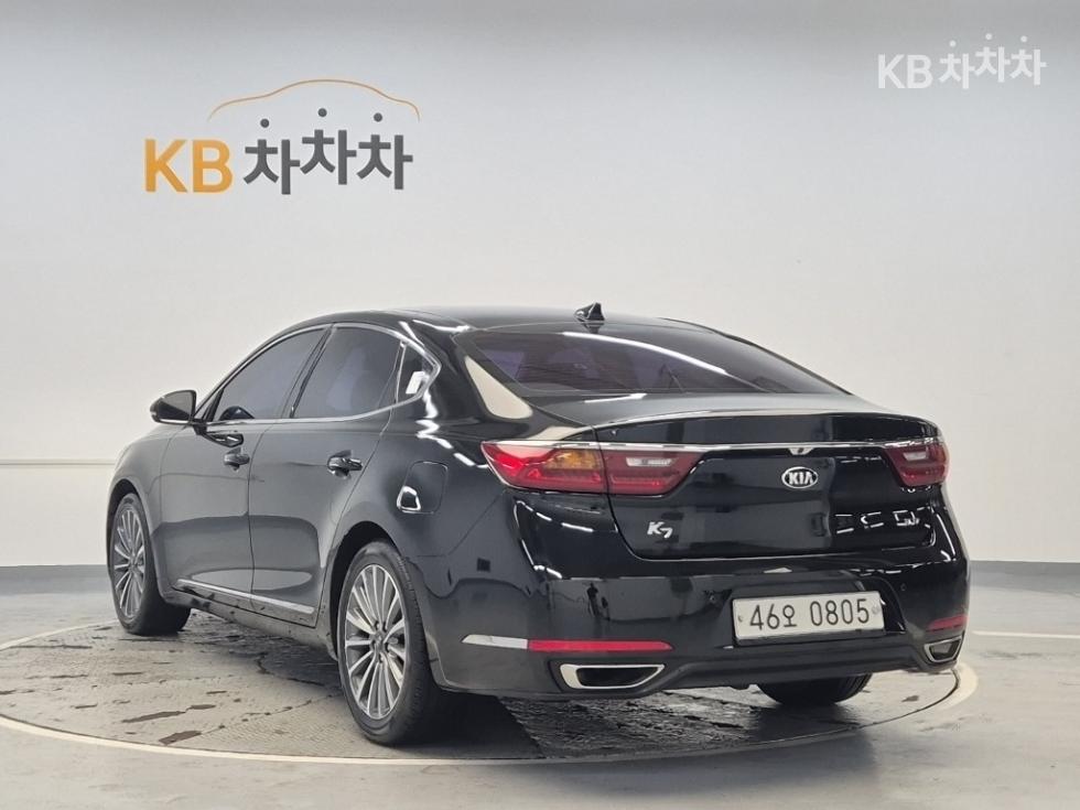 2016 - kia k7