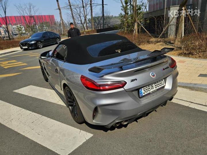BMW Z4 M40i 6