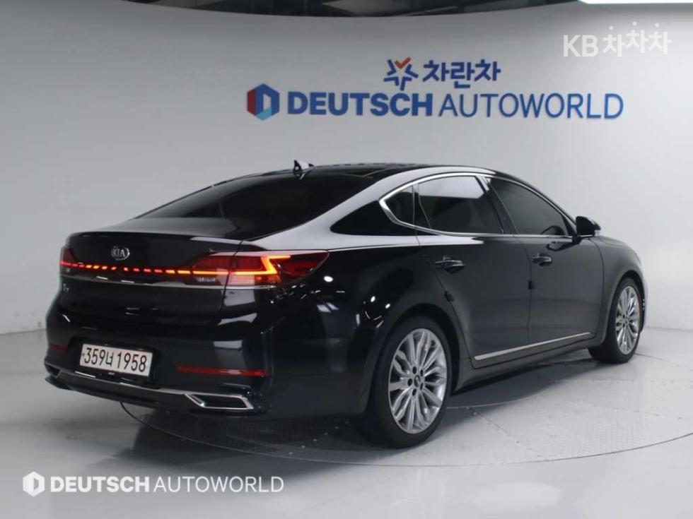 2020 - kia k7