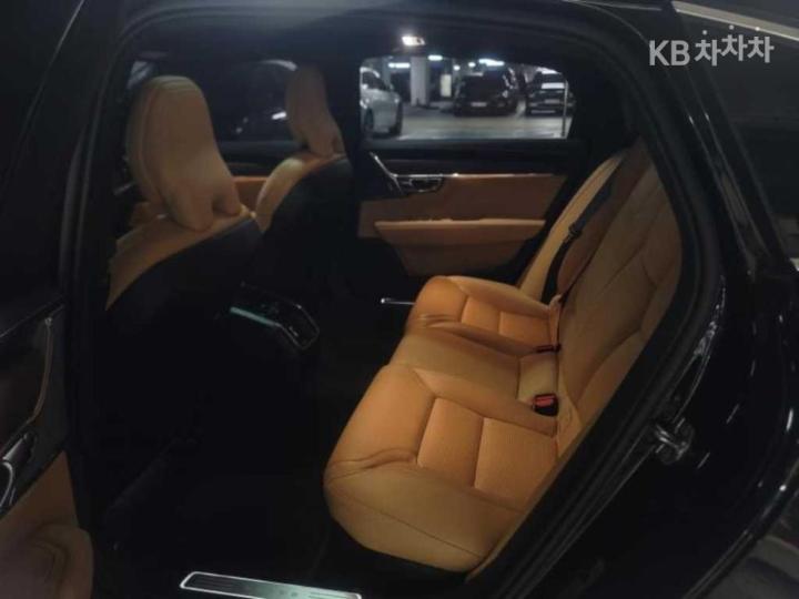 Volvo S90 B5 Inscription 8