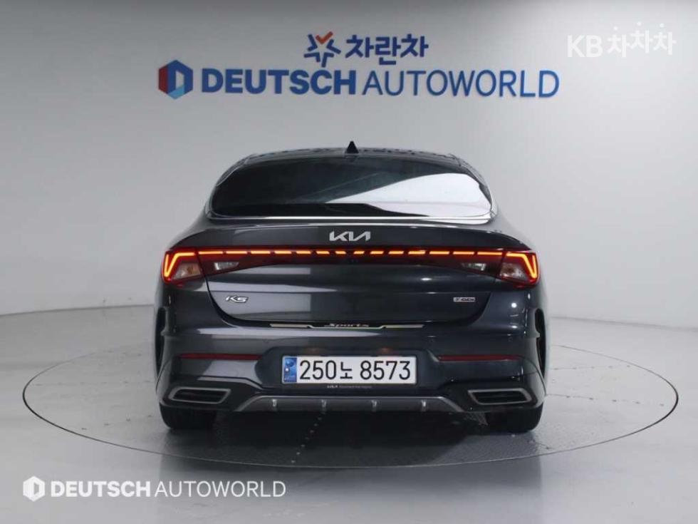 2023 - kia k5