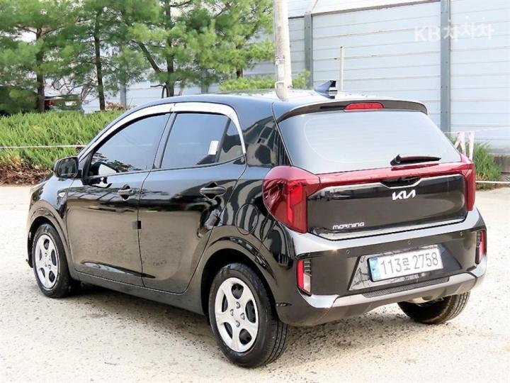 Kia Morning JA 1.0 Gasoline Trendy 4