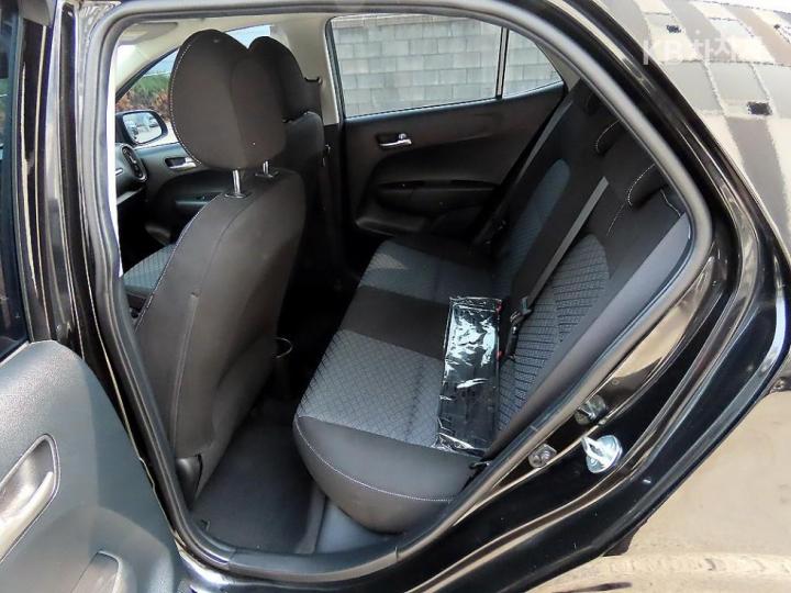 Kia Morning JA 1.0 Gasoline Trendy 7