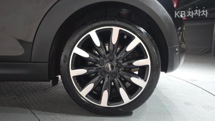 Mini Cooper 3 Duo S 2.0 High Trim Base Type 6