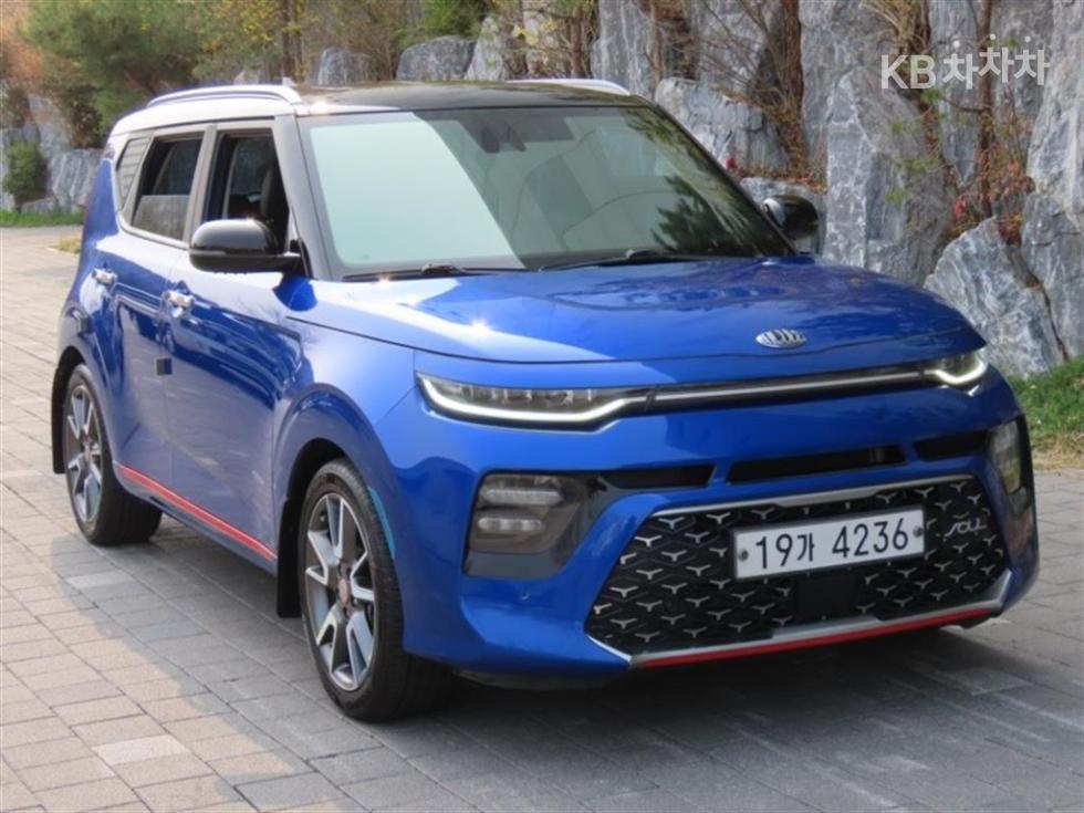 2019 - kia soul