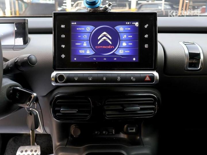 Citroen C4 Cactus 1.6 BlueHDi Shine 10