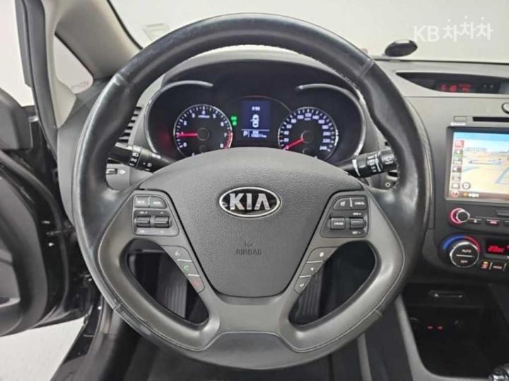 Kia K3 Prestige 7