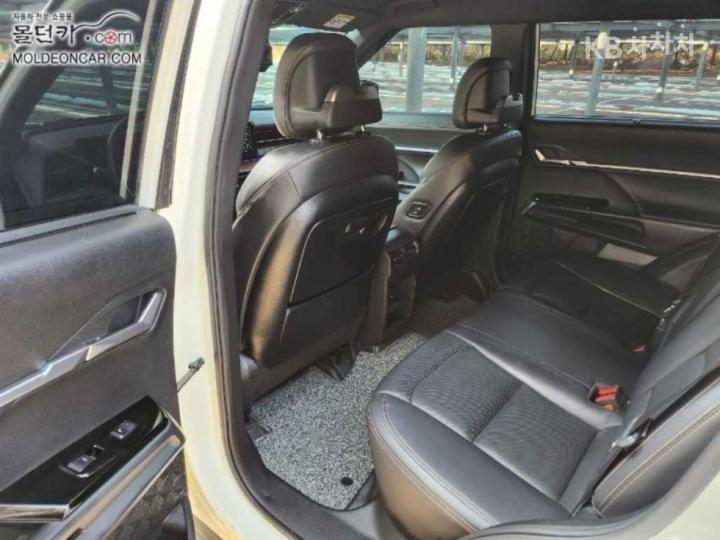 KG Mobility (Ssangyong) Torres EVX U100 2WD E7 6