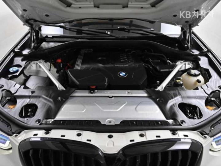 BMW X3 G01 xDrive 20i M Sport Pro 7