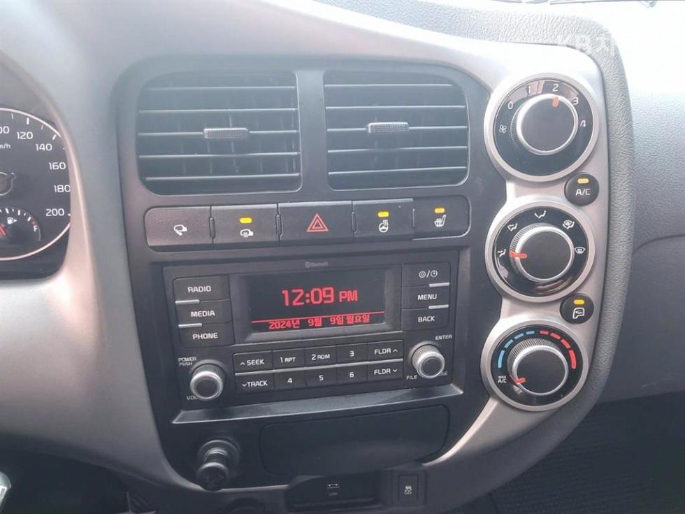 2020 - kia bongo iii