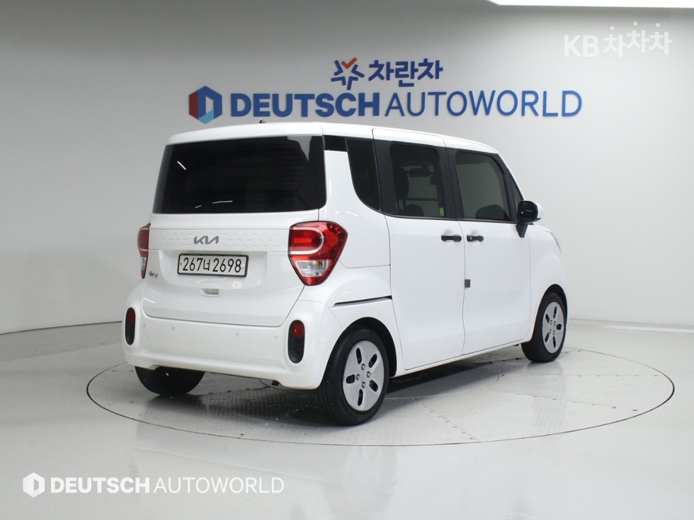2022 - kia ray