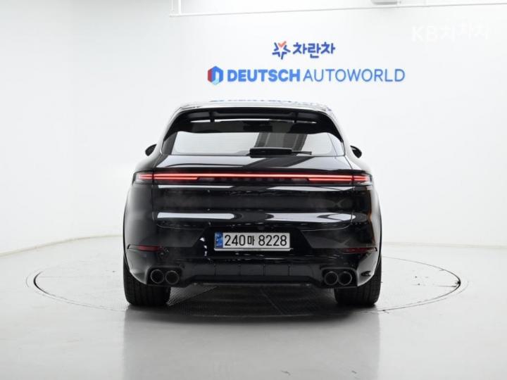 Porsche Cayenne 9Y0 4.0 GTS Base Type 5