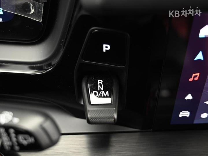 Porsche Cayenne 9Y0 4.0 GTS Base Type 10