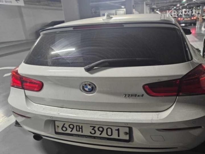 BMW 1 Series New 118d Sport Special 7