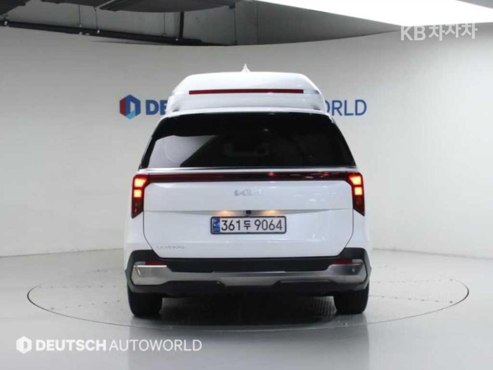 2024 - kia carnival