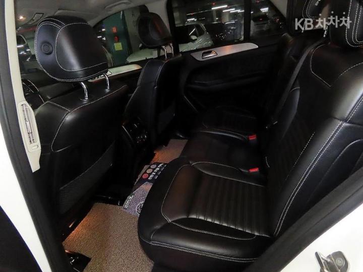 Mercedes-Benz GLE-Class W166 350d 4Matic Base Type 8