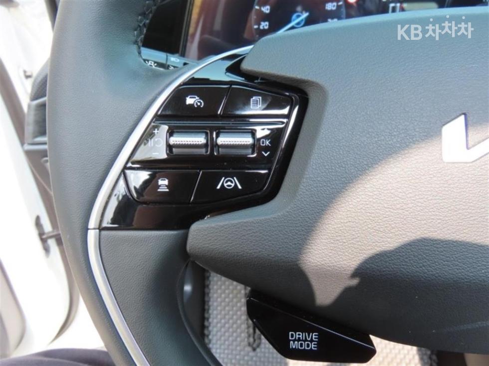 Kia Niro — miniaturë 11