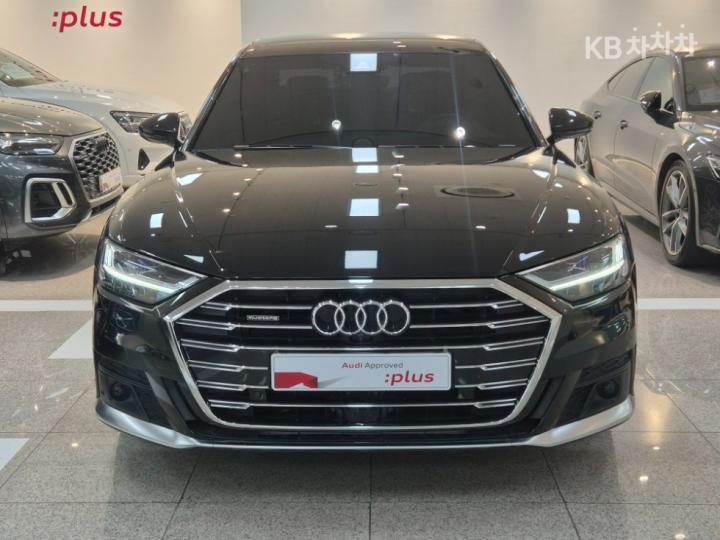Audi A8 D5 55 TFSI Quattro LWB 4