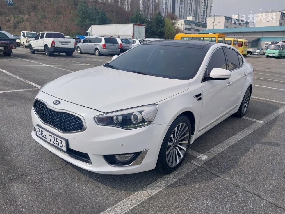 2013 - kia k7
