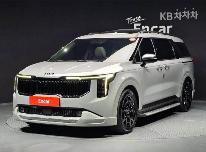 Kia Carnival Hybrid 1.6 HEV Gravity